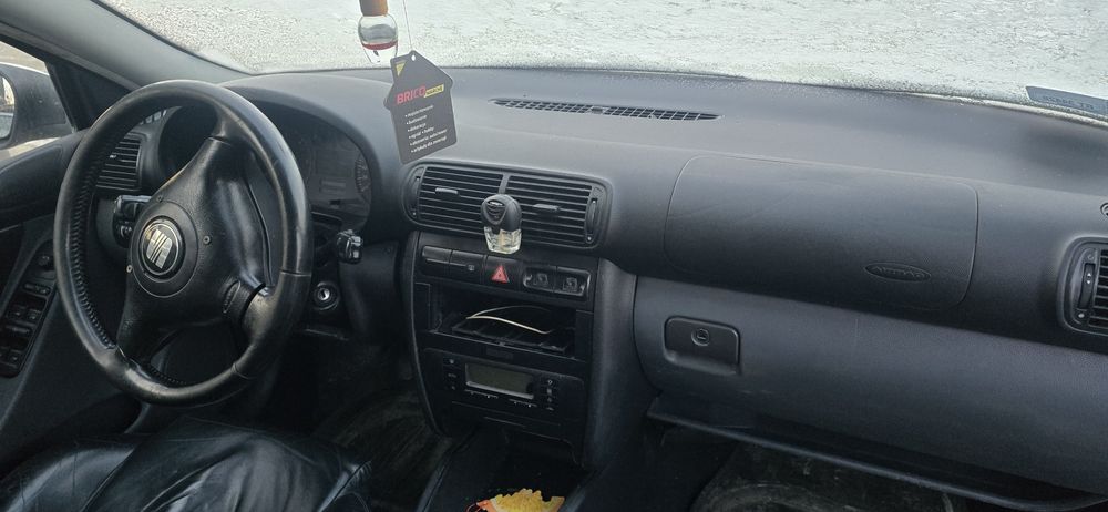 Drzwi maska  zderzak  belka Seat Leon I  1,9 części