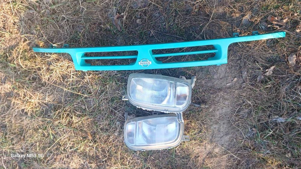 Фара фары ниссан микра к11 к12 ванетте NISSAN MICRA K11 K12 VANETTE