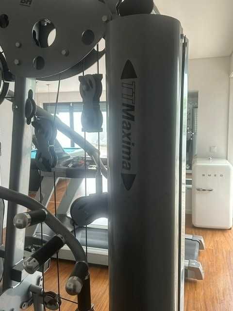 BH Multi-Function Strength Training Machine - Maia / Porto482708058015027201