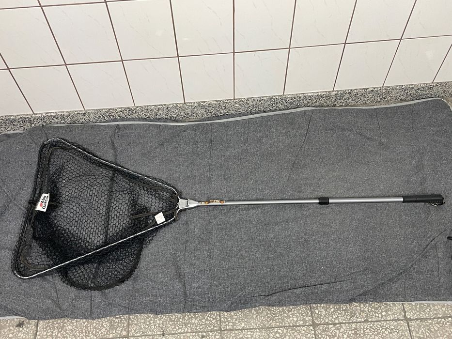 Podbierak wędkarski składany Abu Garcia 150 cm