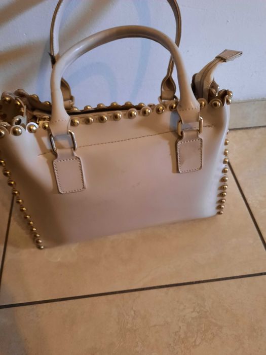 Mala Shoppers, Nova com etiqueta muito espaçosa