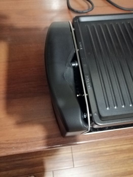 Grill elektryczny duży