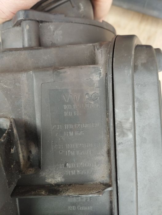 Корпус воздушного фильтра Passat B6 B7 Golf CC