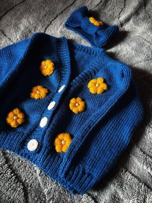 Вʼязаний плед, кардиган, комбінезон