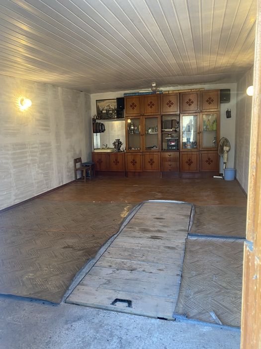 Продам гараж 2-х этажный левый берег 9 мкр