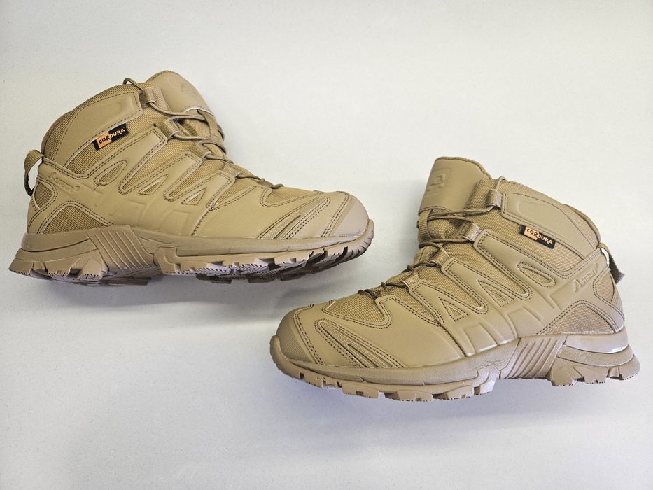 Botas aventura caminhada