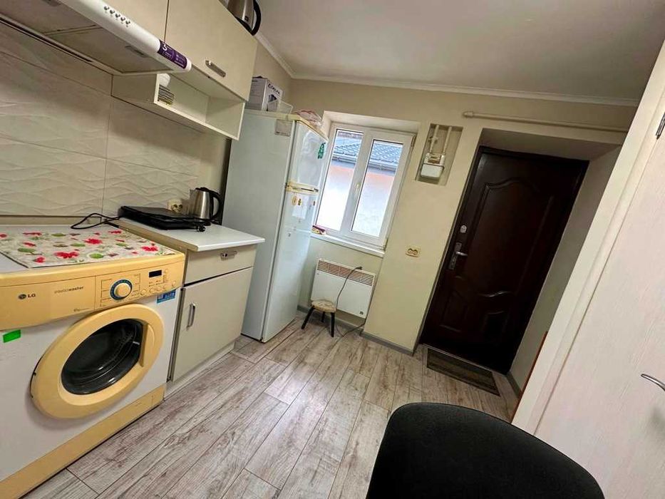 Продається будинок у центральній частині міста