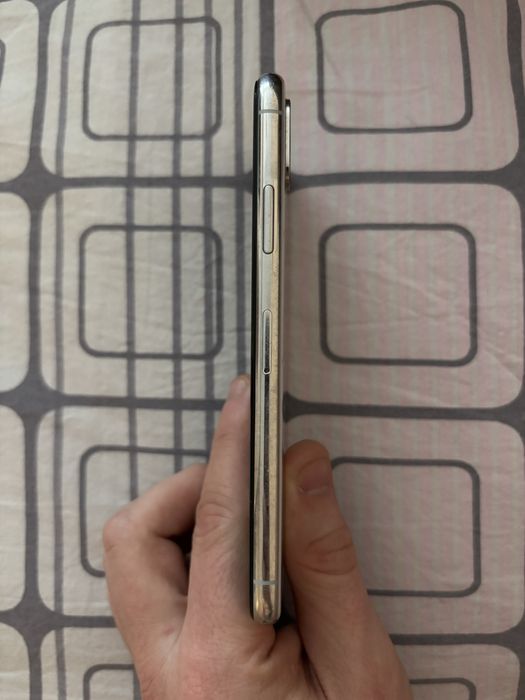 iPhone X без коробки