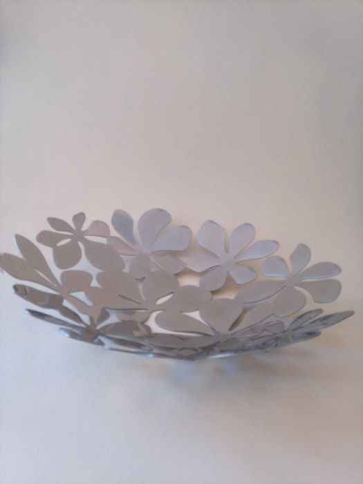 Taça em aço inoxidável como nova