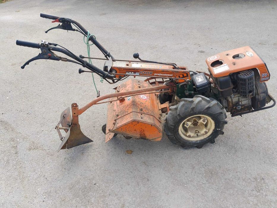 Goldoni Jolly 59 KLD com motor Lombardini de 10 cv