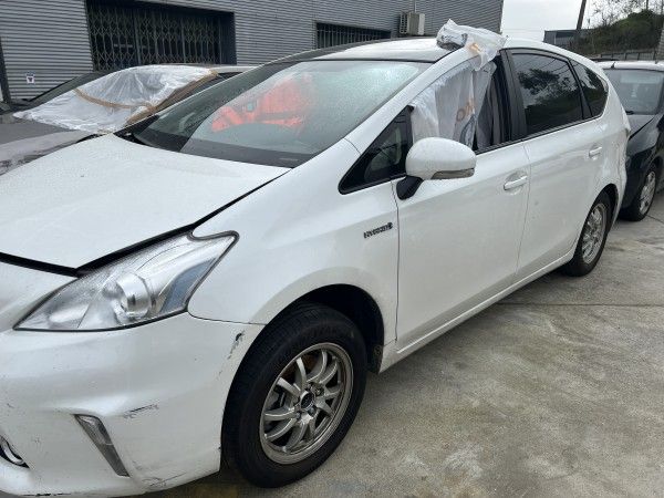 Para peças TOYOTA Prius Plus Hatchback (_W4_)