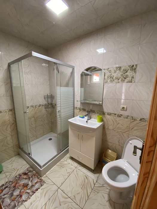 Житло кваси, вцентрі, біля санаторію «Гірська Тиса»