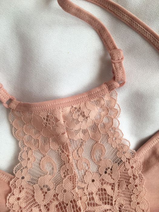 H&M , 158 cm, top, biustonosz,stanik, braletka bez fiszbin, nude róż