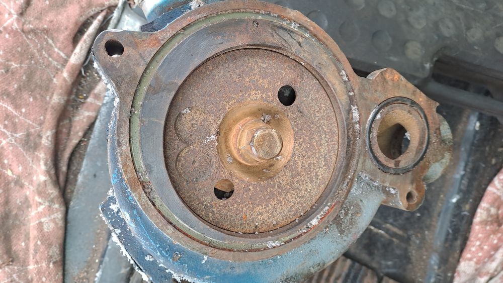 Помпа камаз евро.