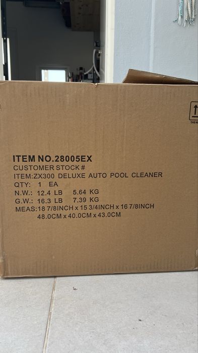 Limpador automático Intex ZX300 novo