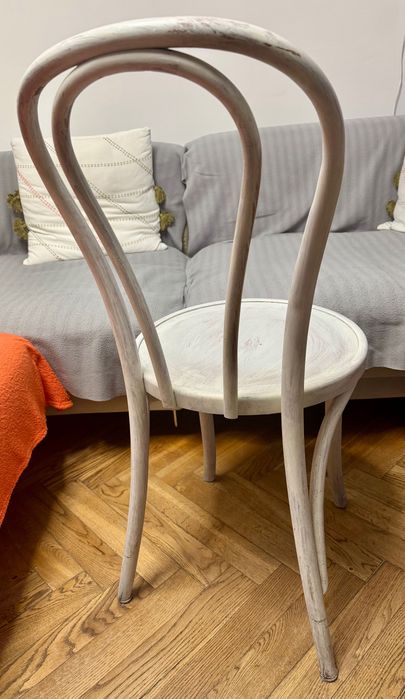 Krzesła Thonet nr 18, Fameg, Jasienica, Paged