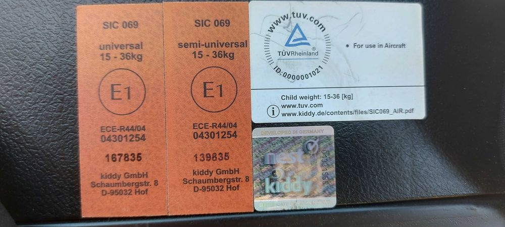 Fotelik samochodowy Kiddy Cruiserfix Pro 15–36 kg, montowany na ISOFIX oraz pasy
