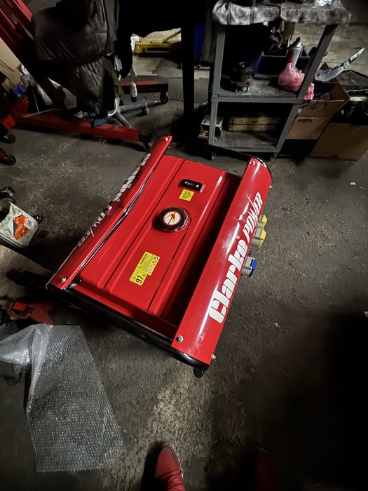 Продам генератор Clarke power  5.5