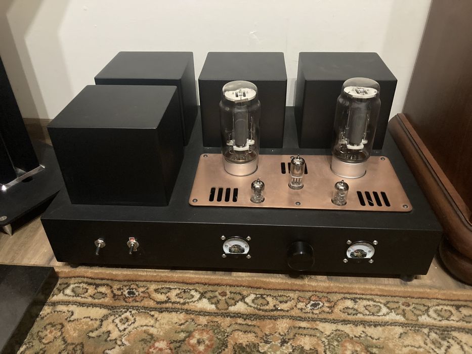 GM70 Audiosynergia  Wzmacniacz lampowy high end
