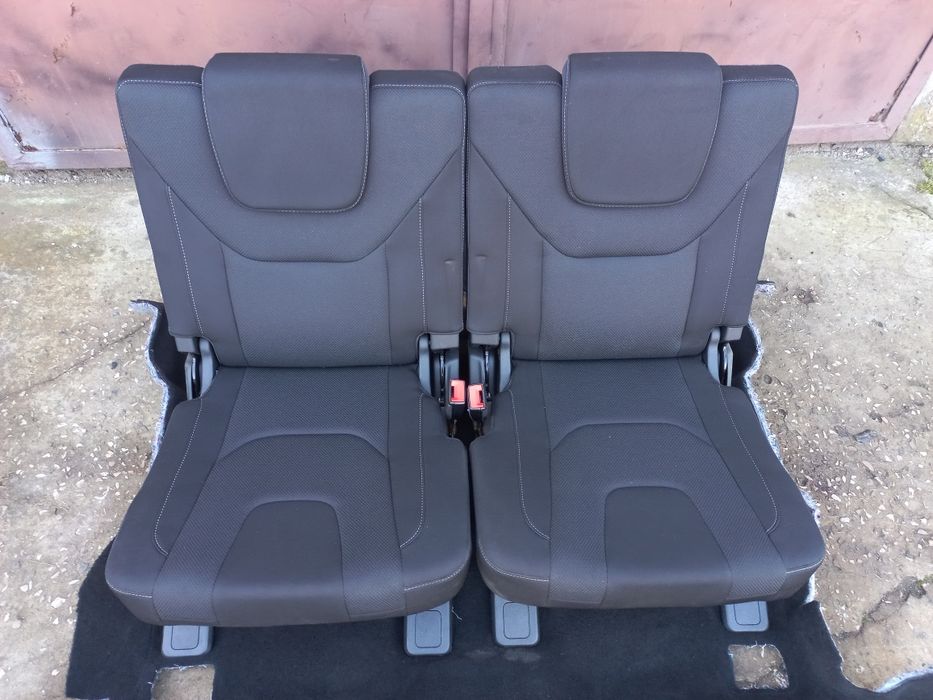 Fotele 3 rząd ford s-max mk2