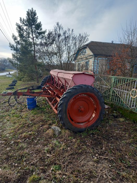 Трактор мтз 82 в хорошому стані
