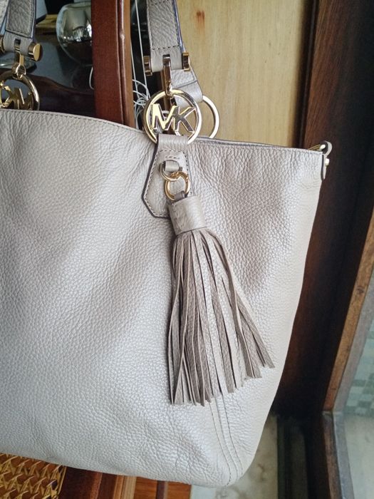 Carteira marca Mickael Kors