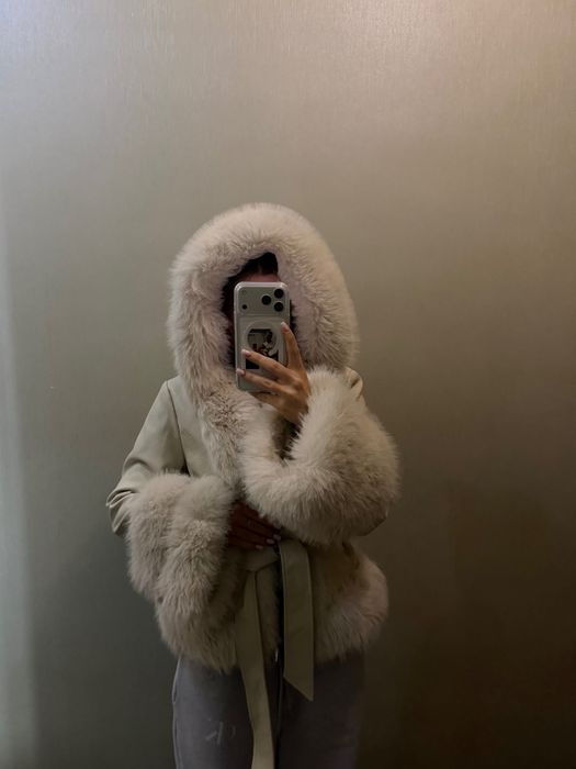 Шкіряна куртка з хутром