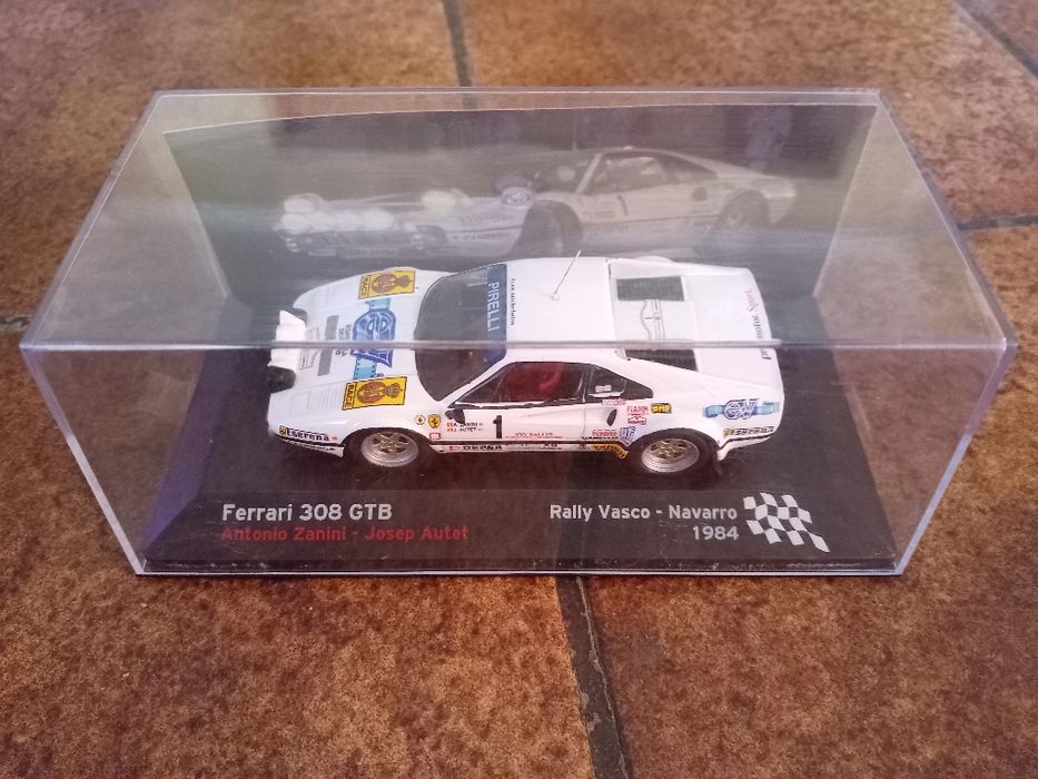 2 Miniaturas Carros Ferrari 308 GTB, Monte Carlo e Rally Vasco Navarro