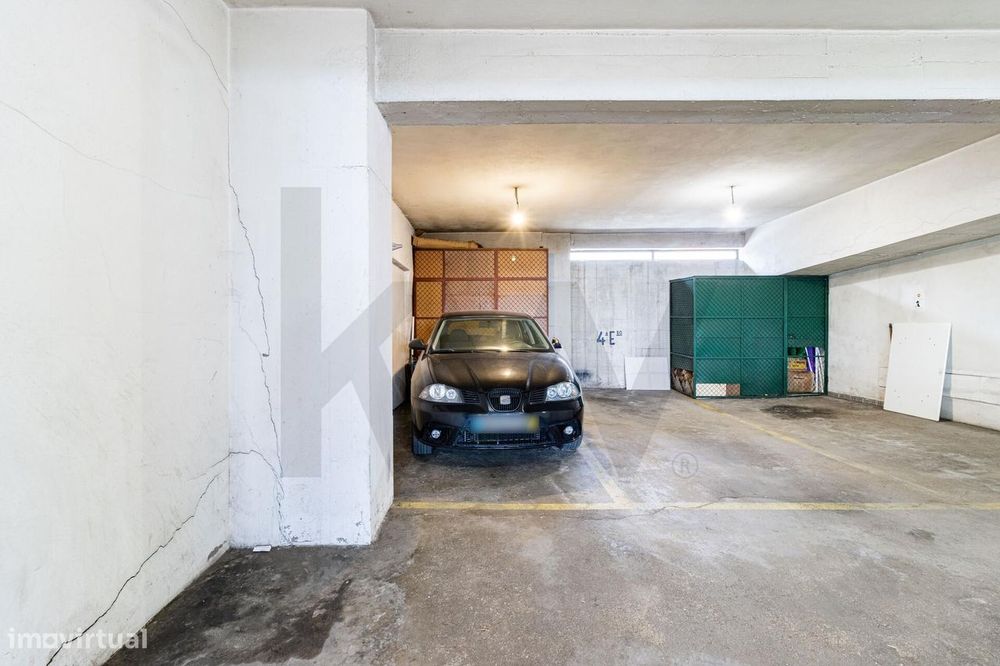 Apartamento T3 em São João da Madeira - com varandas, Localização Estr