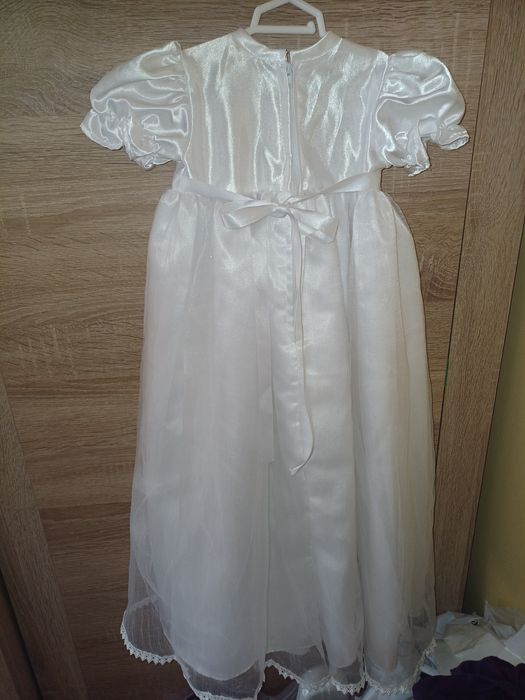 Przepiękna biała długa sukienka chrzest