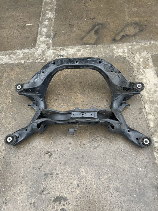 Задній підрамник Toyota Rav4 50 2019р