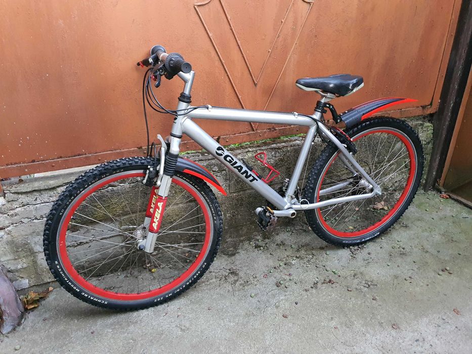 Велосипед Giant 26 колеса