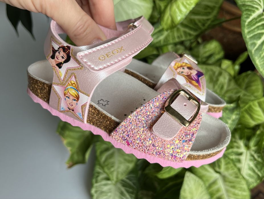 Босоніжки Geox Adriel 24р. на дівчинку, босоножки, disney princess