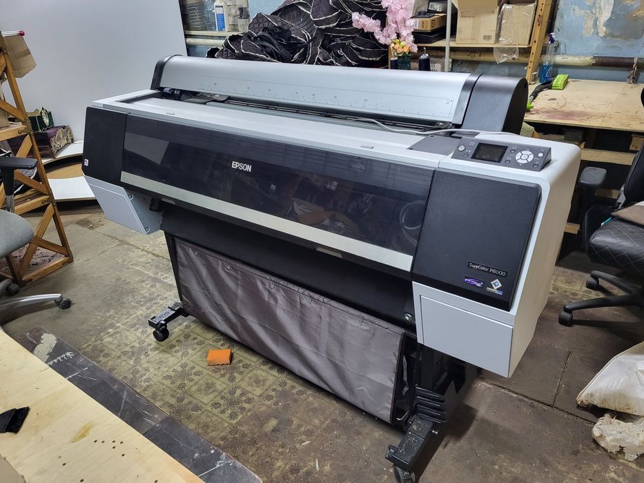 Плотер Epson Р8000