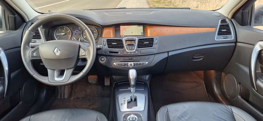 Renault Laguna 3.0 DCI 235KM INITIALE Skóra Xenony Navi Automat