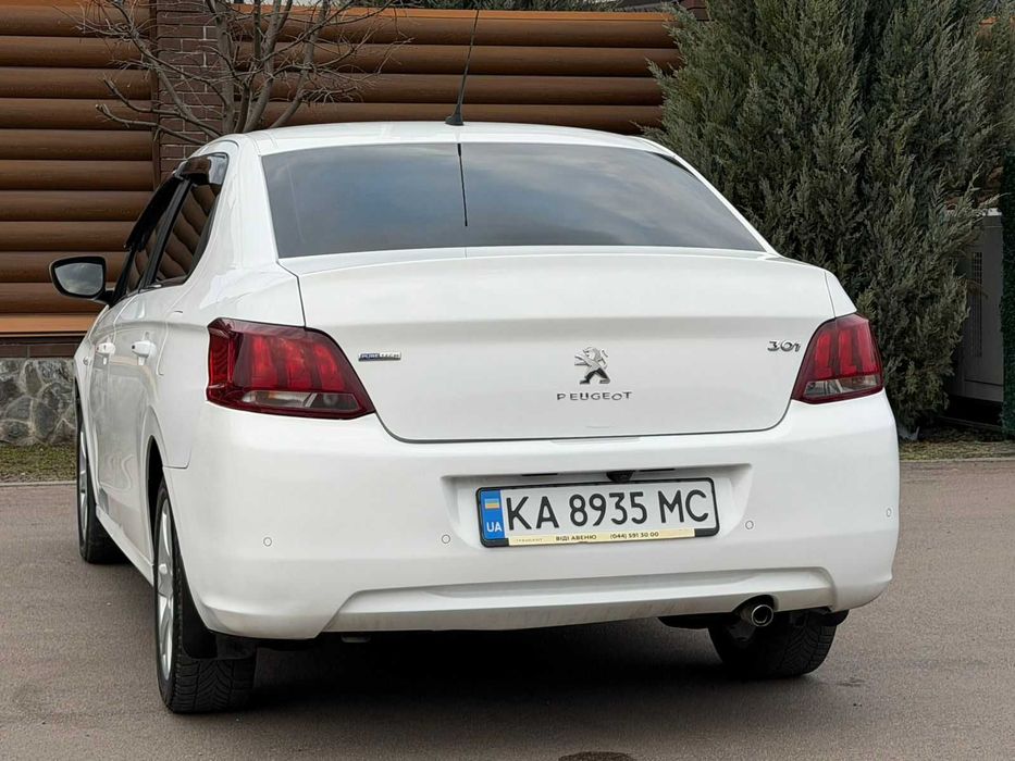 Peugeot 301 2017