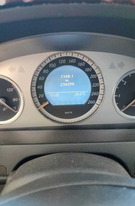 Mercedes Benz c220