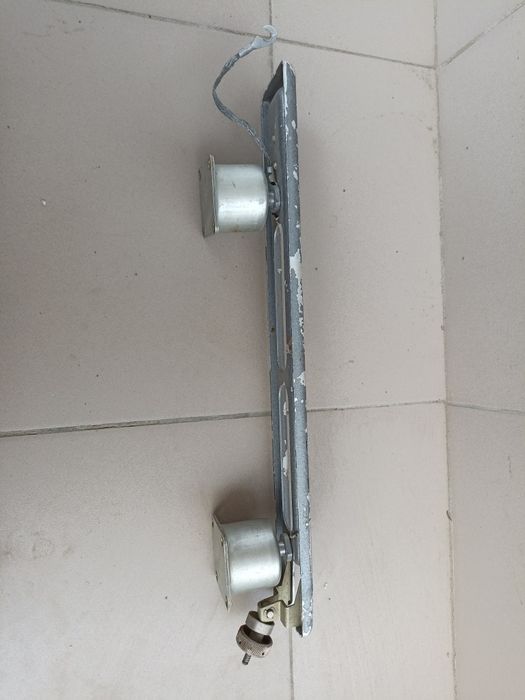 крепление радиоблока