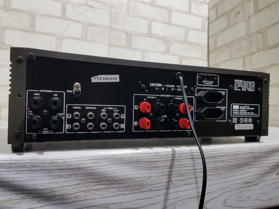 Стерео ресивер SANSUI R 5,*2x25 Вт, б/у з Німеччини