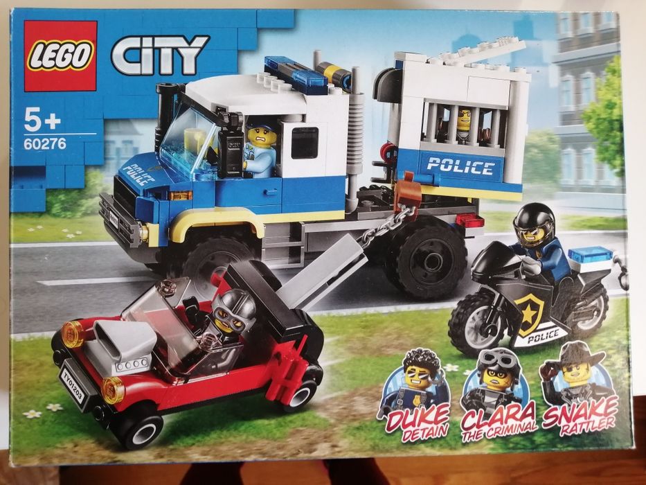 Vários Legos (carros e helicóptero)