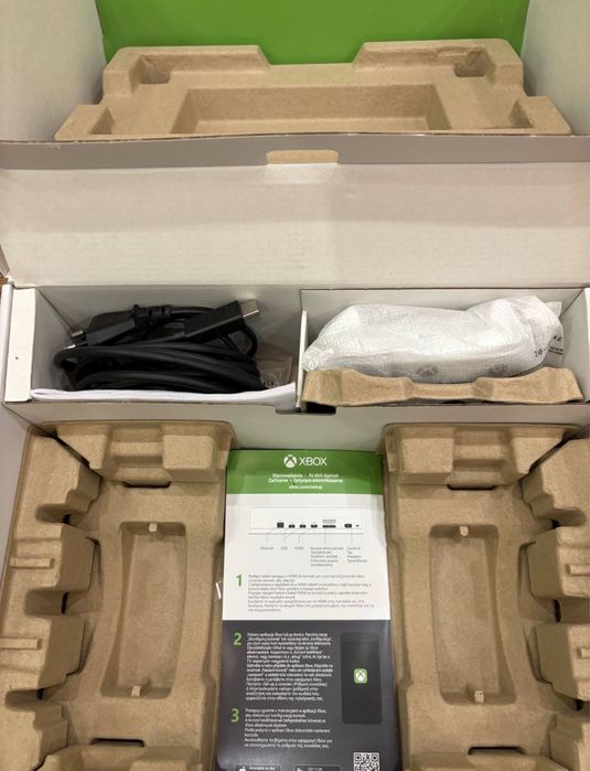 XBOX series S нова