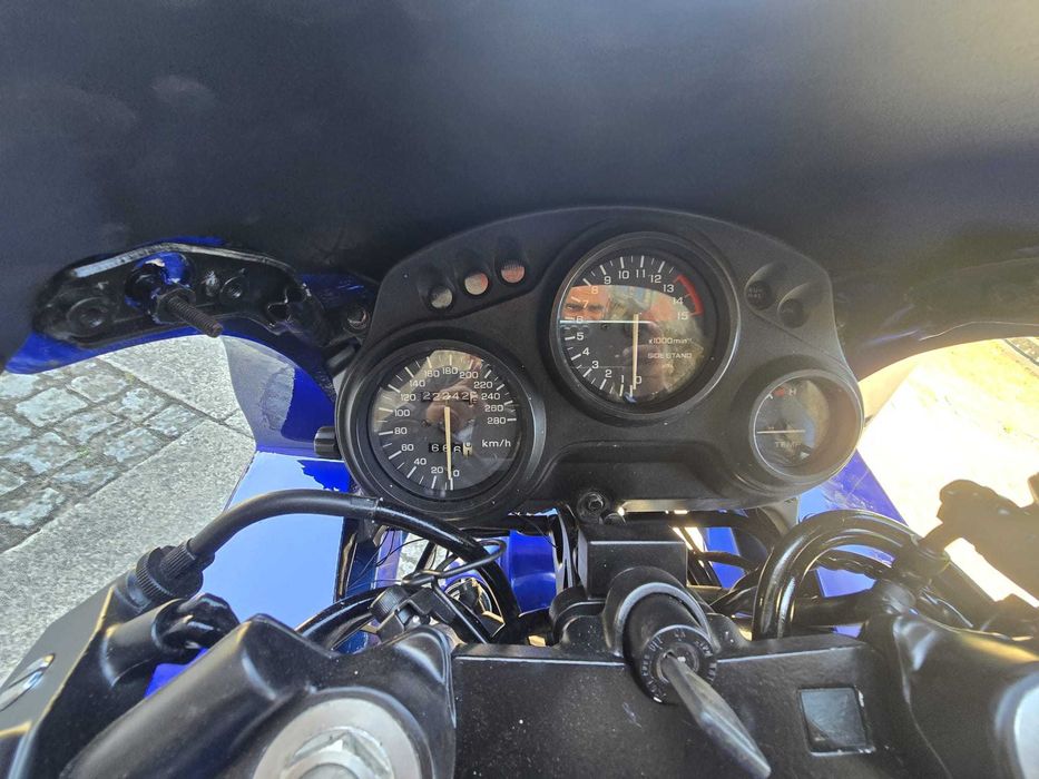 Vendo ou troco Honda cbr 600f