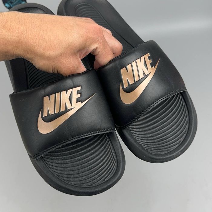 Тапки Nike тапочки пляжные найк сандали сланцы босоножки шлепки