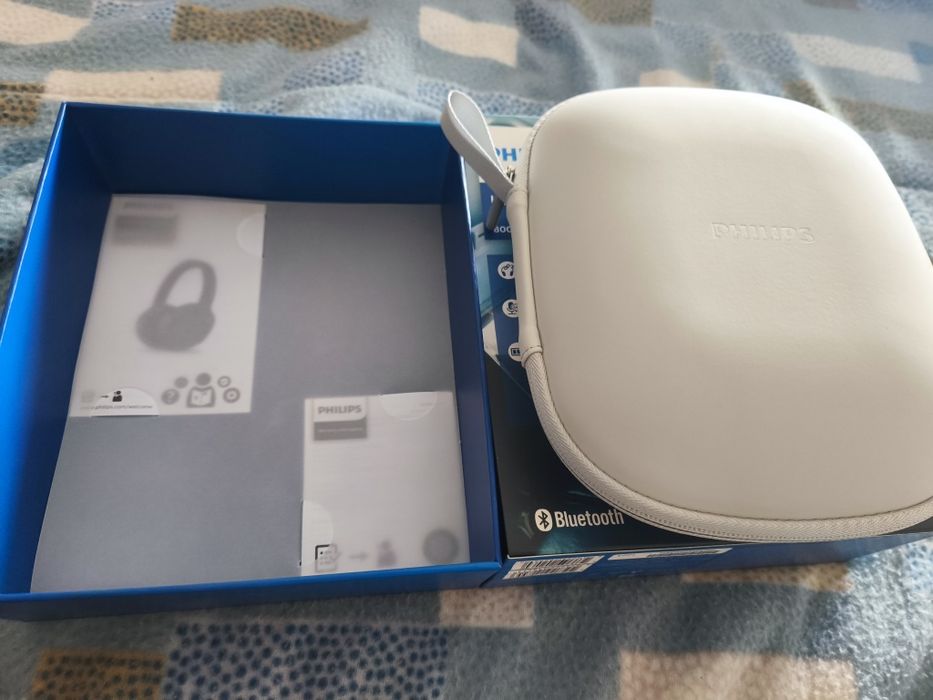 Headphones Philips 8000 series
