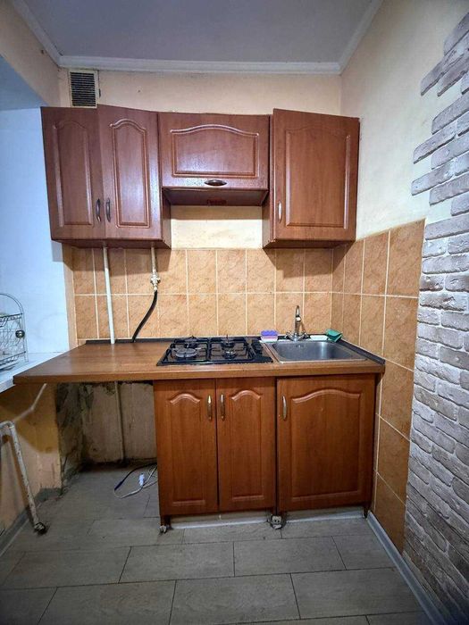 Продаж однокімнатної квартири на вул. Любечська