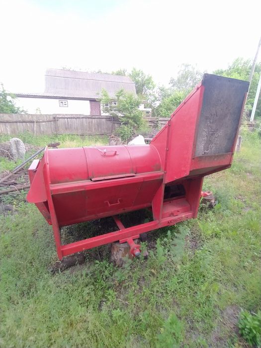 Гарбузовий комбайн MOROZ 1500