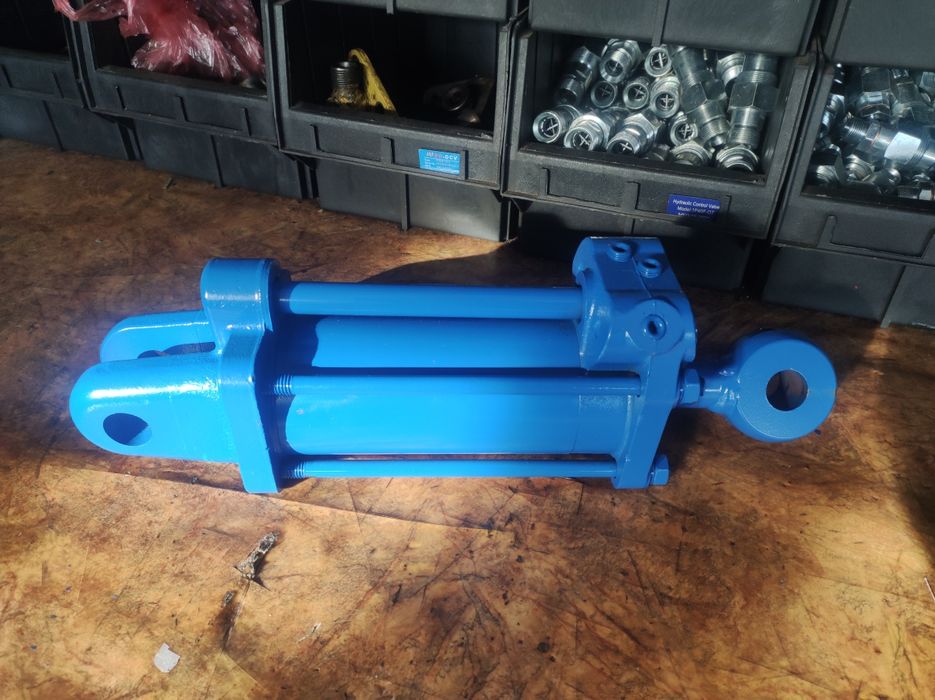 Гідроциліндр навіски трактора  Т-25