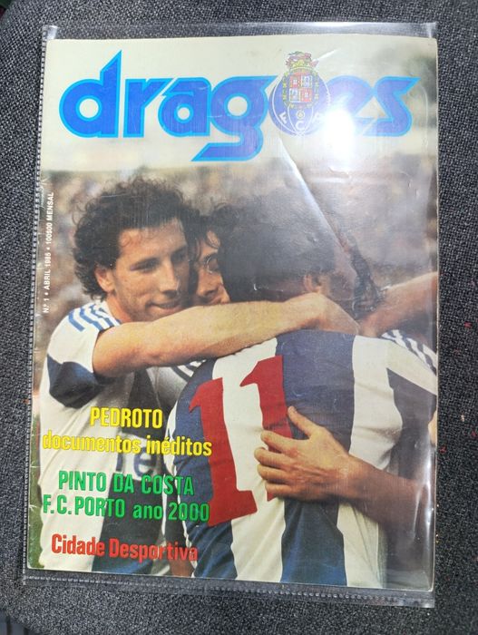 Revista DRAGÕES nº1, em bom estado