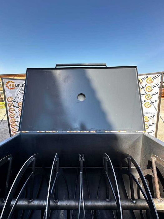 Шнековий змішувач, смеситель, змішувач комбікормів, кормосмеситель