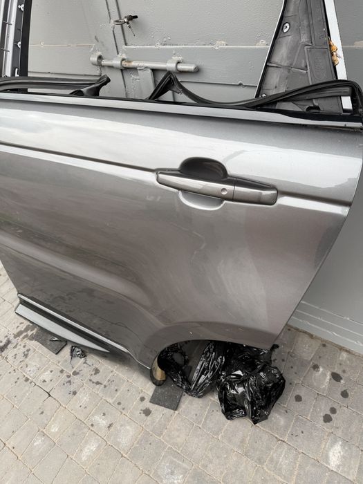 Range rover sport l494 двері.